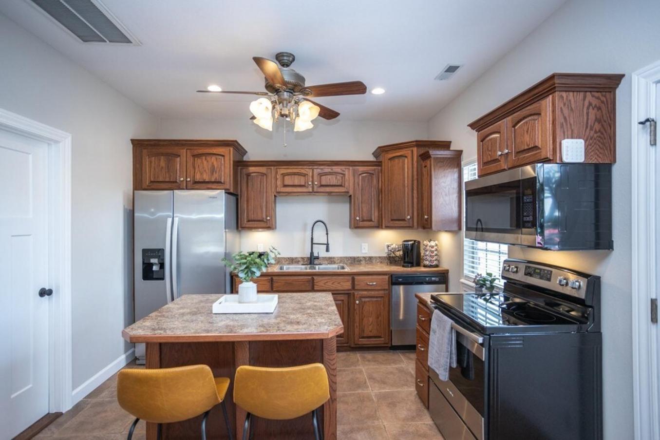 Tiny Home With Hot Tub Near Ft Leonard Wood! Waynesville Buitenkant foto