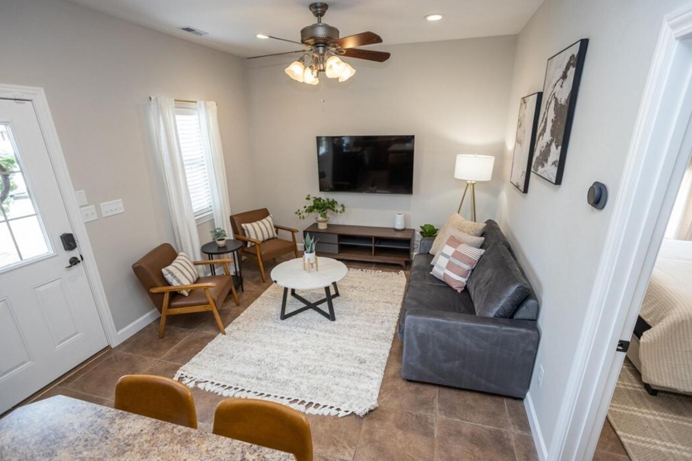 Tiny Home With Hot Tub Near Ft Leonard Wood! Waynesville Buitenkant foto